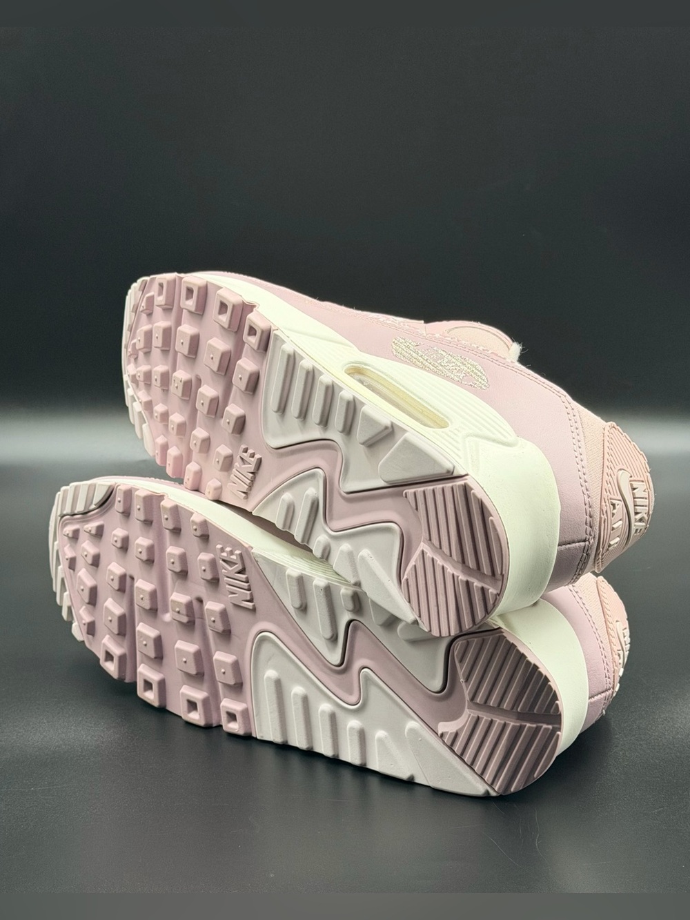 Nike Wmns Air Max 90 'Plum Fog Camo' - Picture 10 of 13
